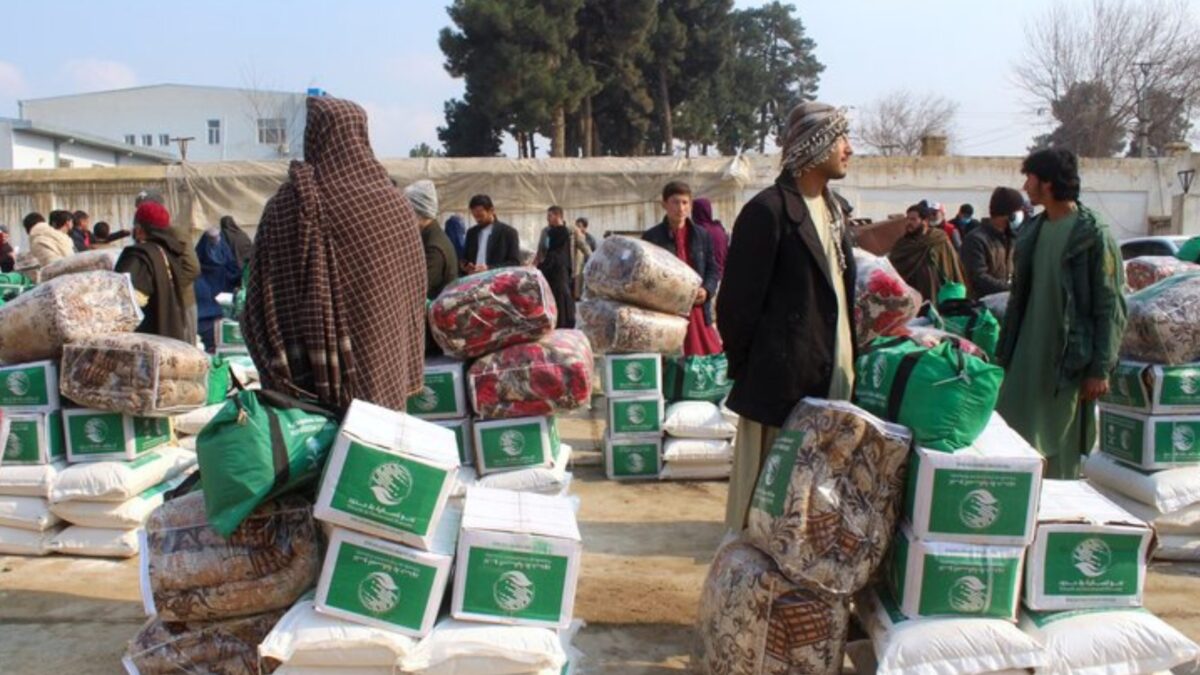 King Salman Humanitarian Center Distributes Aid to Thousands of Needy ...