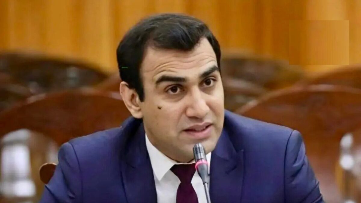 Former National Broadcaster Criticizes Taliban’s Passive Stance on ...