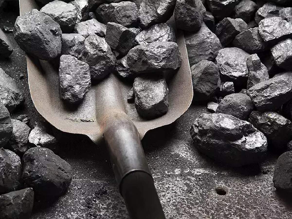 په بغلان کې د کرکر له کان څخه هره ورځ ۲۰۰ ټنه ډبروسکاره ایستل کېږي – د ...